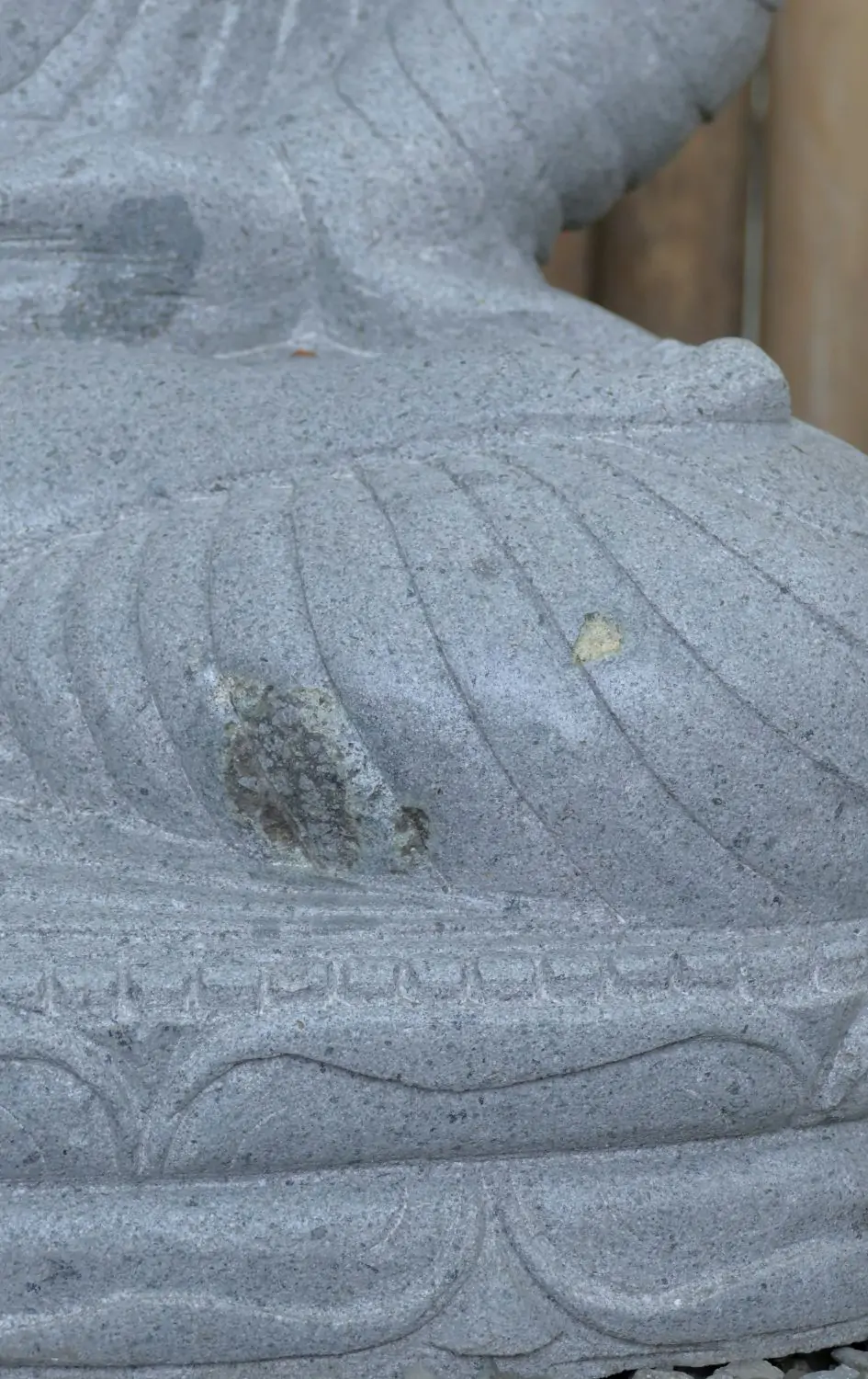  Product image 5 of the product “Seated Buddha made of Riverstone in Abhaya Position - gesture of fearlessness, H. 82cm. ”